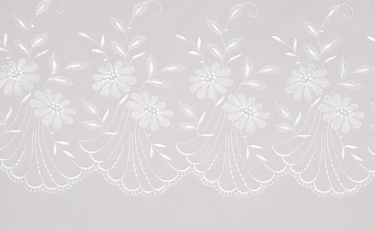 Rideau quotidien "broderie" hors blanc Paulina