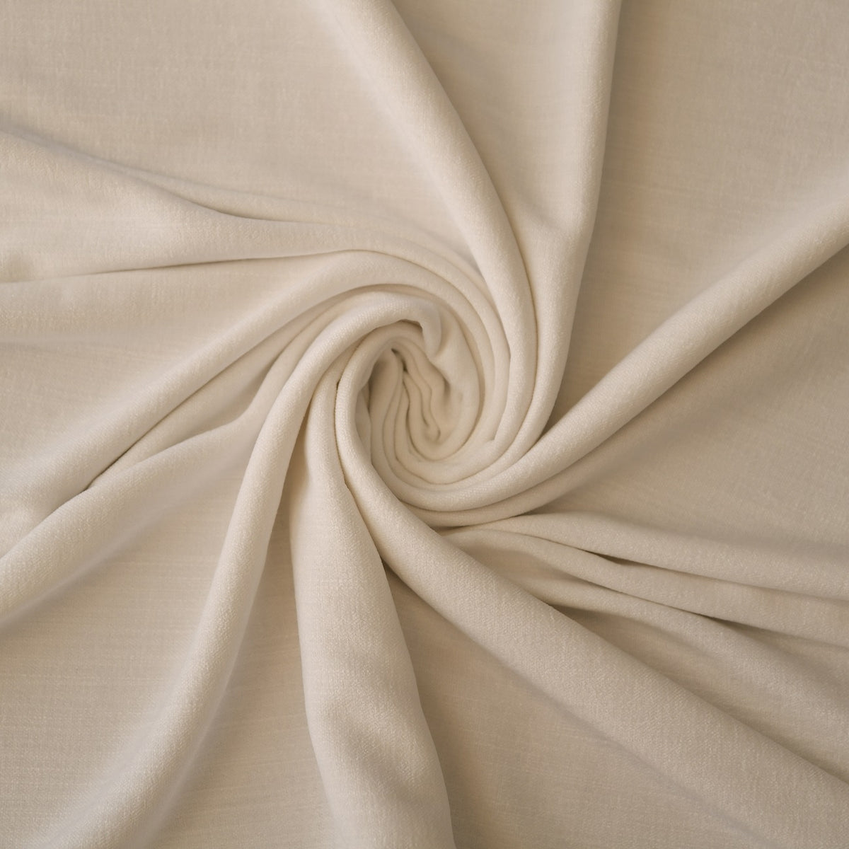 White Yeti night curtain
